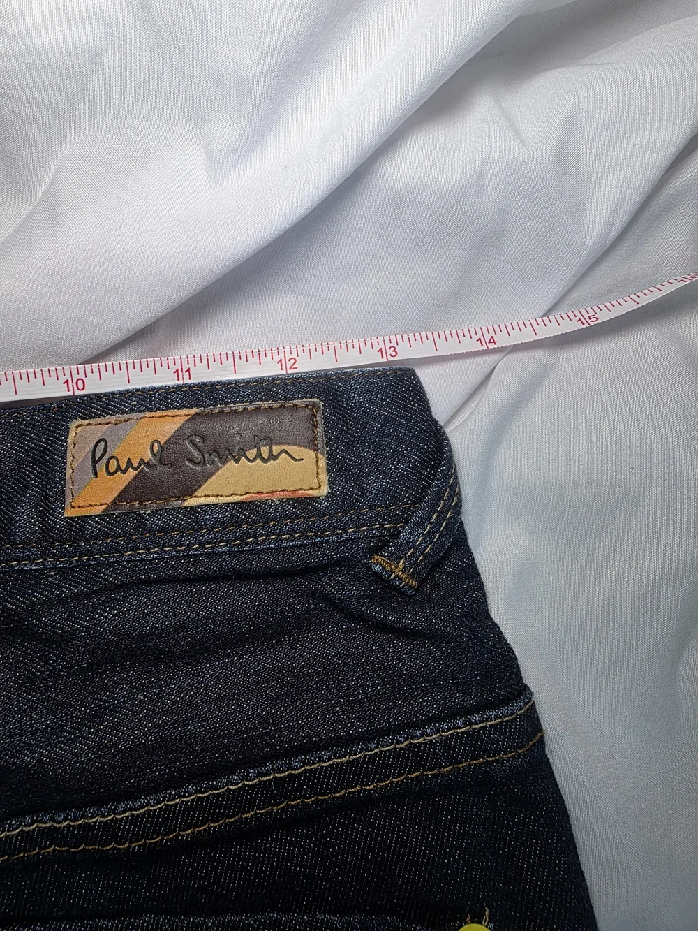 Paul Smith Vintage Early 2000s Men's Dark Wash Wide Legged Denim Size 28